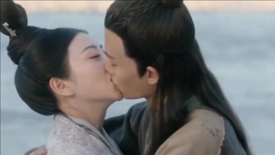甜美小邮差